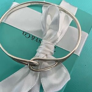 Tiffany & Co bangle bracelet 8 inch